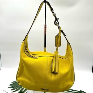 Coach | Avery Hobo Bag